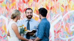 新婚燕尔是什么意思 祝福新人结婚的词语还有哪些