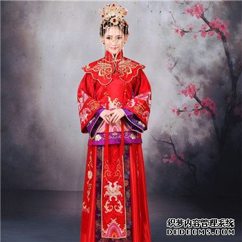 中式婚礼新娘礼服怎么选 简单款的新娘礼服