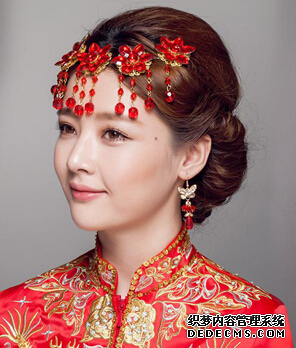 中式新娘发型图片2.png