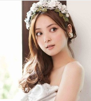 最新韩式新娘发型3.png