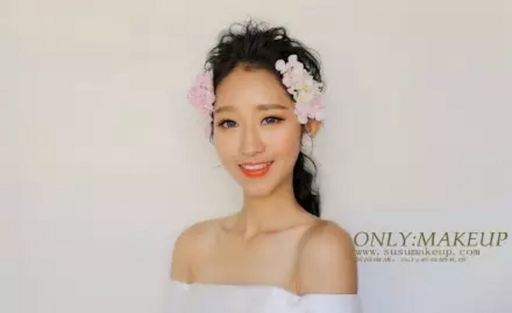 妆前妆后|变美？何须动刀？找一个靠谱的化妆师